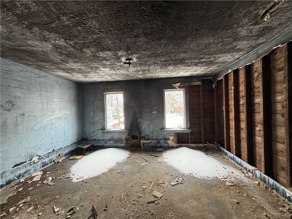 21 Gladstone Street Rochester, NY 14611 - Photo 10 of 12