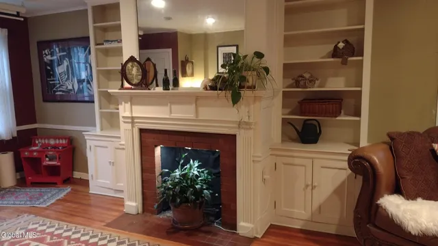 $337,000 | 1072 University Place, Schenectady, NY 12308