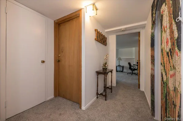 $2,000 | 67 Cliftwood Drive, Huntington, NY 11743