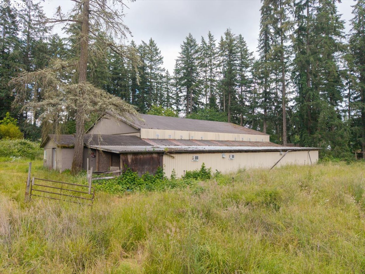 33926 Ford Mill Road Lebanon, OR 97355 - Photo 10 of 35