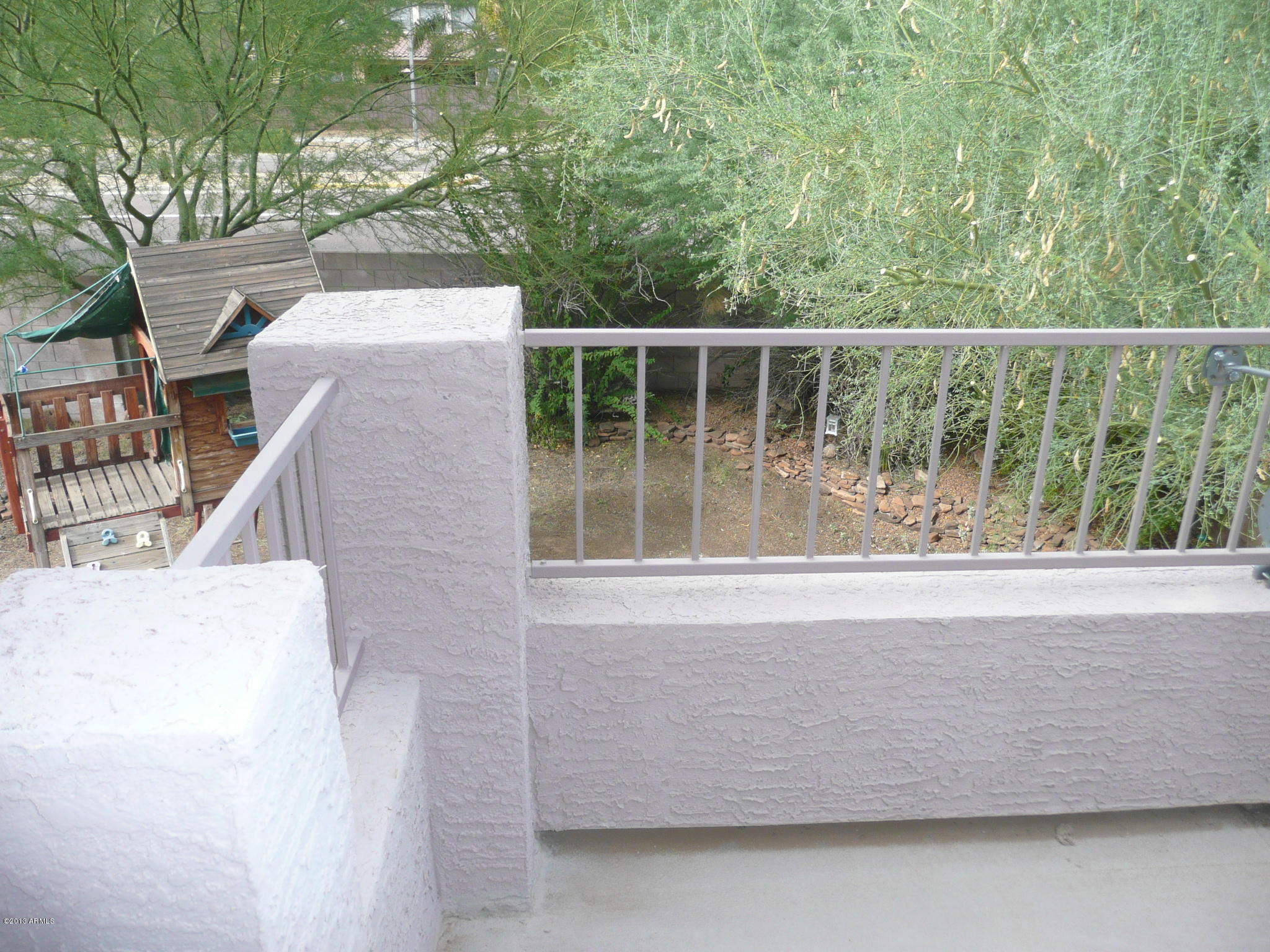 4510 East Rowel Road Phoenix, AZ 85050 - Photo 25 of 29 a view of outdoor space and yard