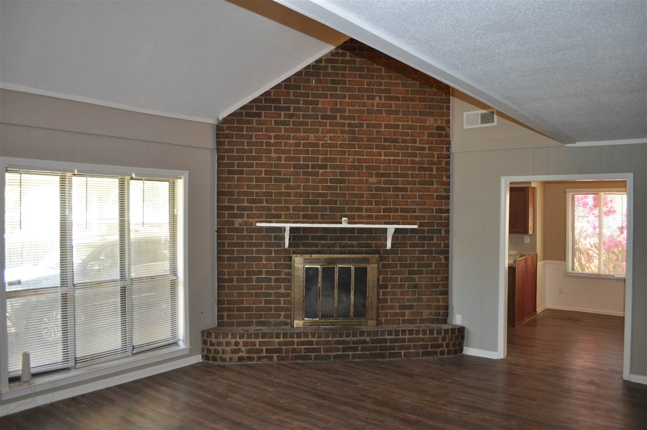 2359 Ridgeway Road Memphis, TN 38119 - Photo 16 of 20 Gallery Image 16