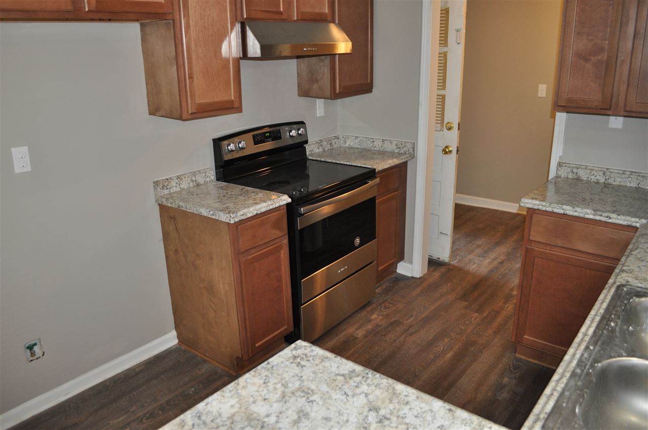 2359 Ridgeway Road Memphis, TN 38119 - Photo 19 of 20 Gallery Image 19
