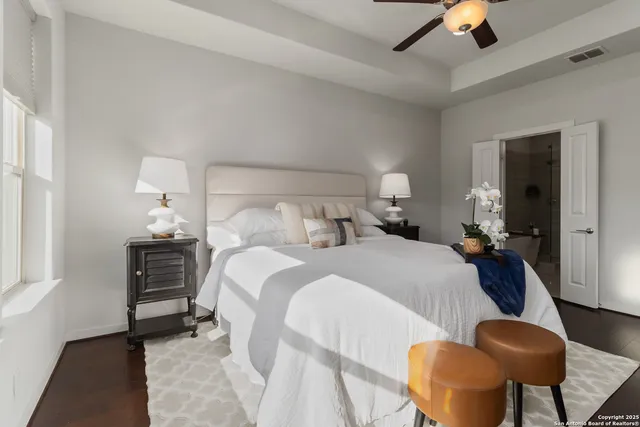 $3,500 | 2104 North St Mary's Street, San Antonio, TX 78212