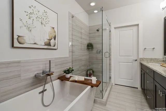 $3,500 | 2104 North St Mary's Street, San Antonio, TX 78212