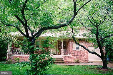 9211 Friars Road Bethesda, MD 20817 - Photo 1 of 30 Exterior (Main)