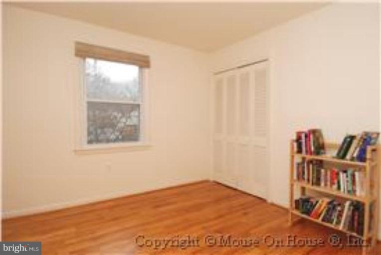 9211 Friars Road Bethesda, MD 20817 - Photo 19 of 30 Bedroom #3