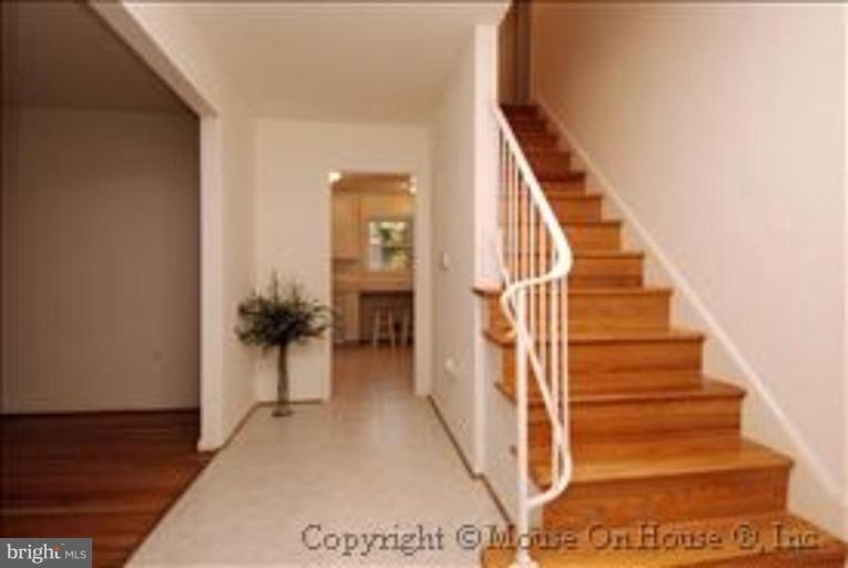 9211 Friars Road Bethesda, MD 20817 - Photo 24 of 30 Nice tiled entrance foyer