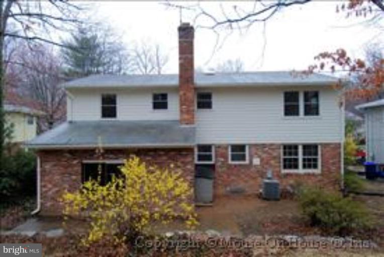 9211 Friars Road Bethesda, MD 20817 - Photo 27 of 30 Back yard