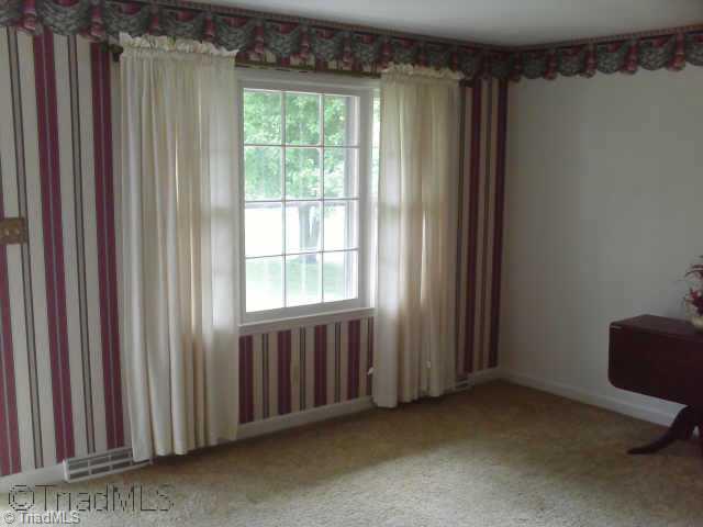 5220 Davis Road Winston-Salem, NC 27105 - Photo 6 of 8 Other. Living room