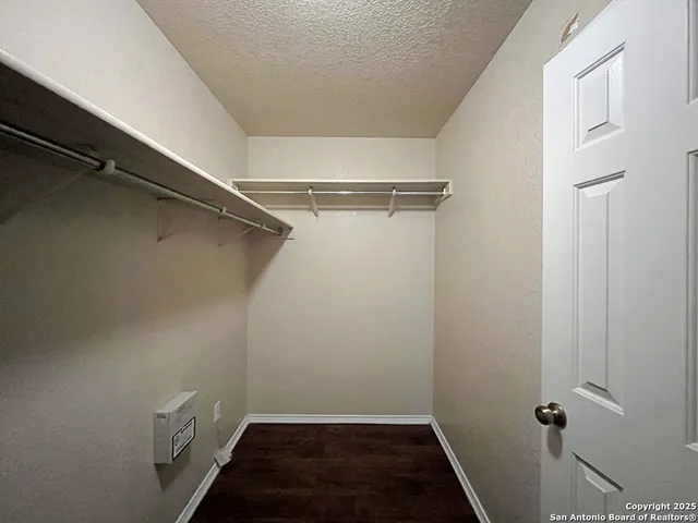 $1,695 | 329 Agency Oaks, San Antonio, TX 78249