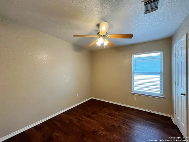 $1,695 | 329 Agency Oaks, San Antonio, TX 78249