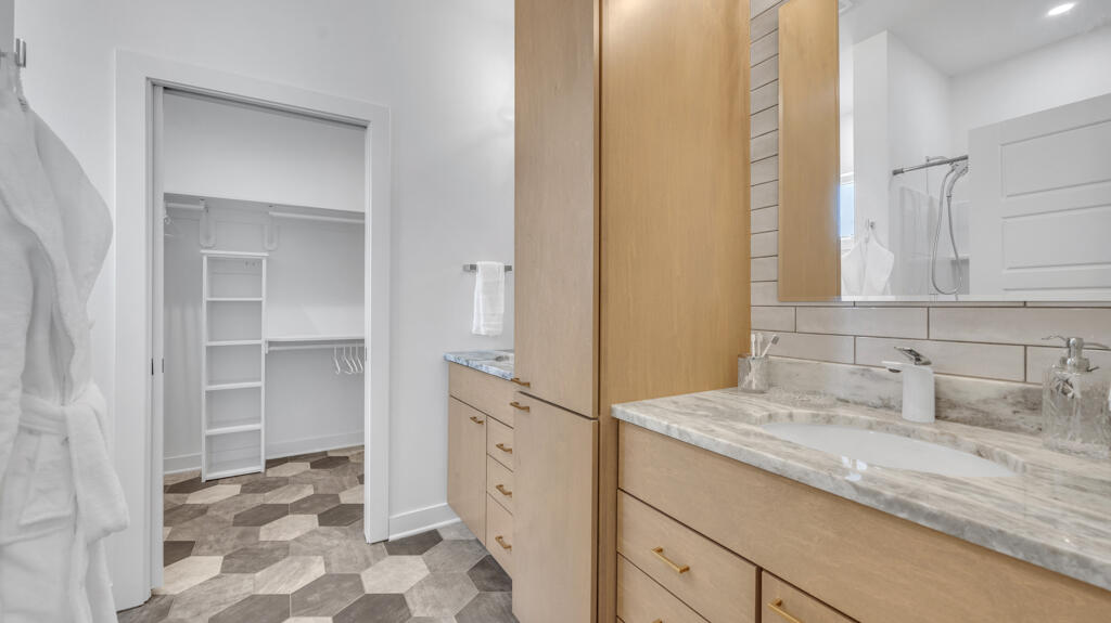 2628 Stahl Road Wilson, WI 53081 - Photo 17 of 37 Primary Bath 1