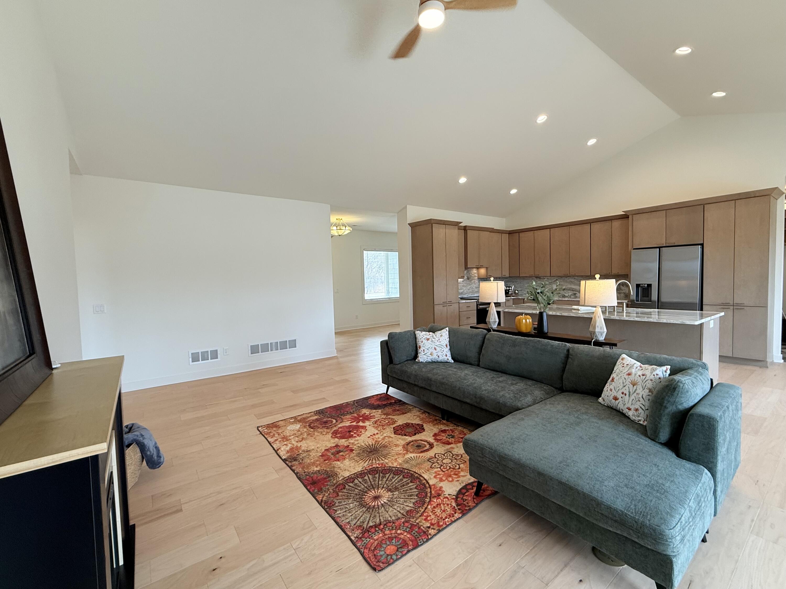 2628 Stahl Road Wilson, WI 53081 - Photo 9 of 37 IMG_1371