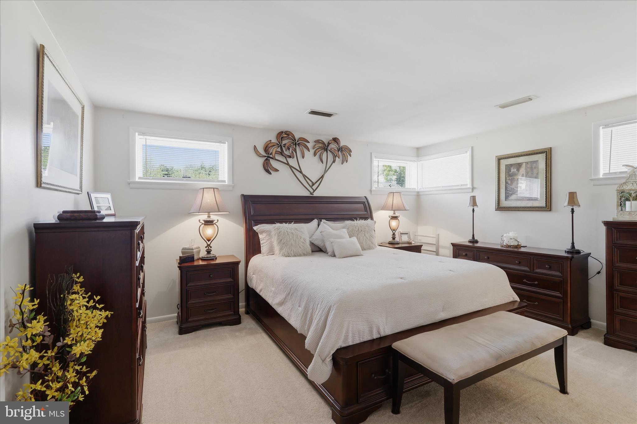 5989 Grove Hill Road Frederick, MD 21703 - Photo 12 of 29 Primary Room