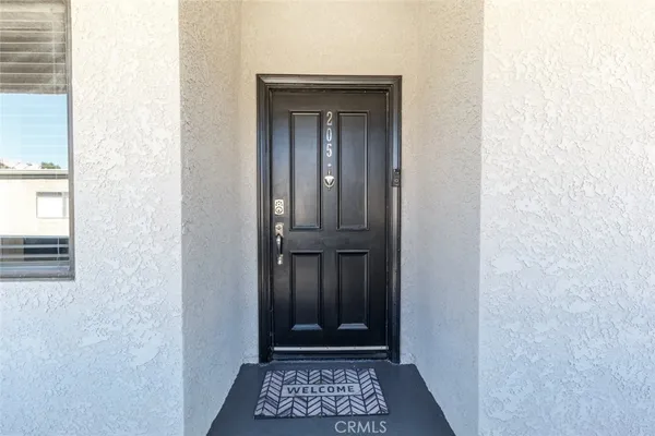 $550,000 | 19029 Nordhoff Street, Unit 205, Northridge, CA 91324