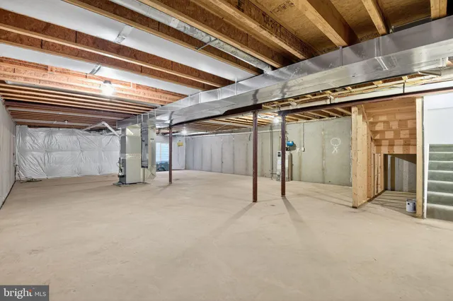 $530,000 | 208 Hoyer Court, Wilmington, DE 19803