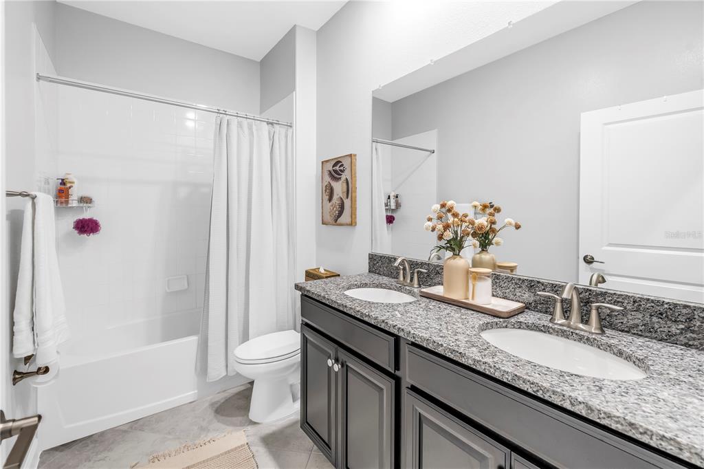 11822 Sunburst Marble Road Riverview, FL 33579 - Photo 10 of 52 Gallery Image 10