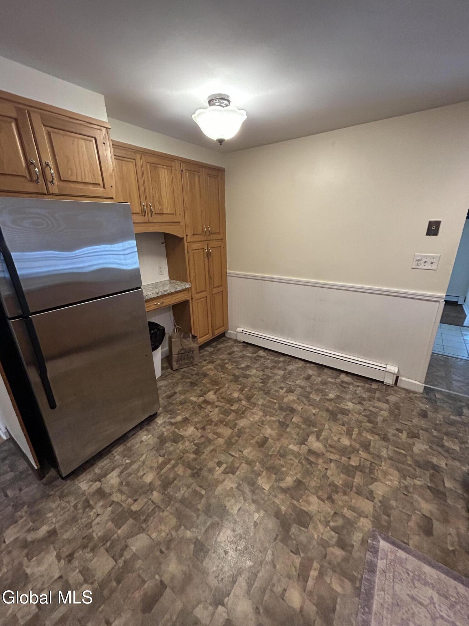 17 Pinewood Road Guilderland, NY 12084 - Photo 4 of 15 image12