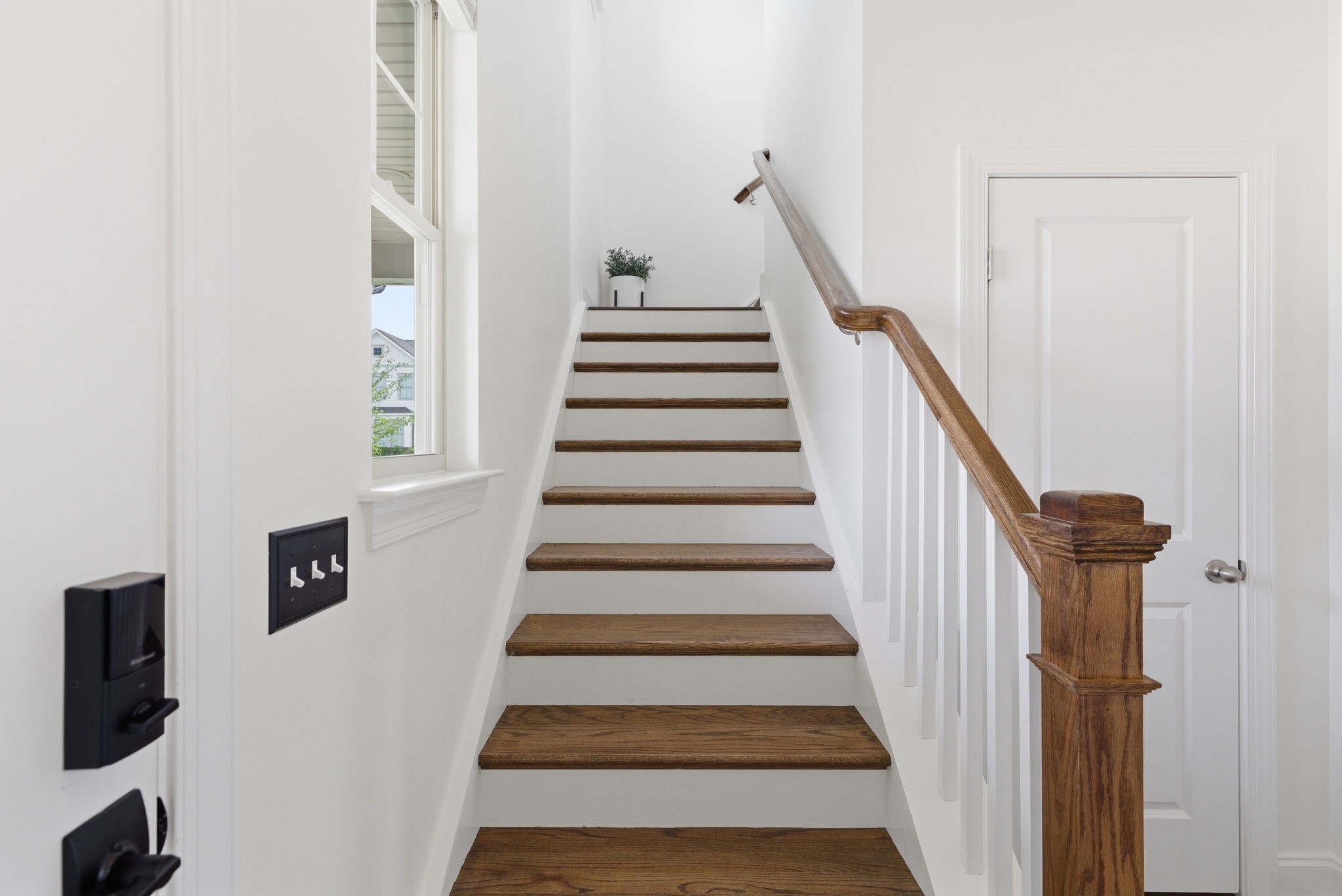 3044 Community Circle Murfreesboro, TN 37128 - Photo 8 of 53 a view of entryway with a front door