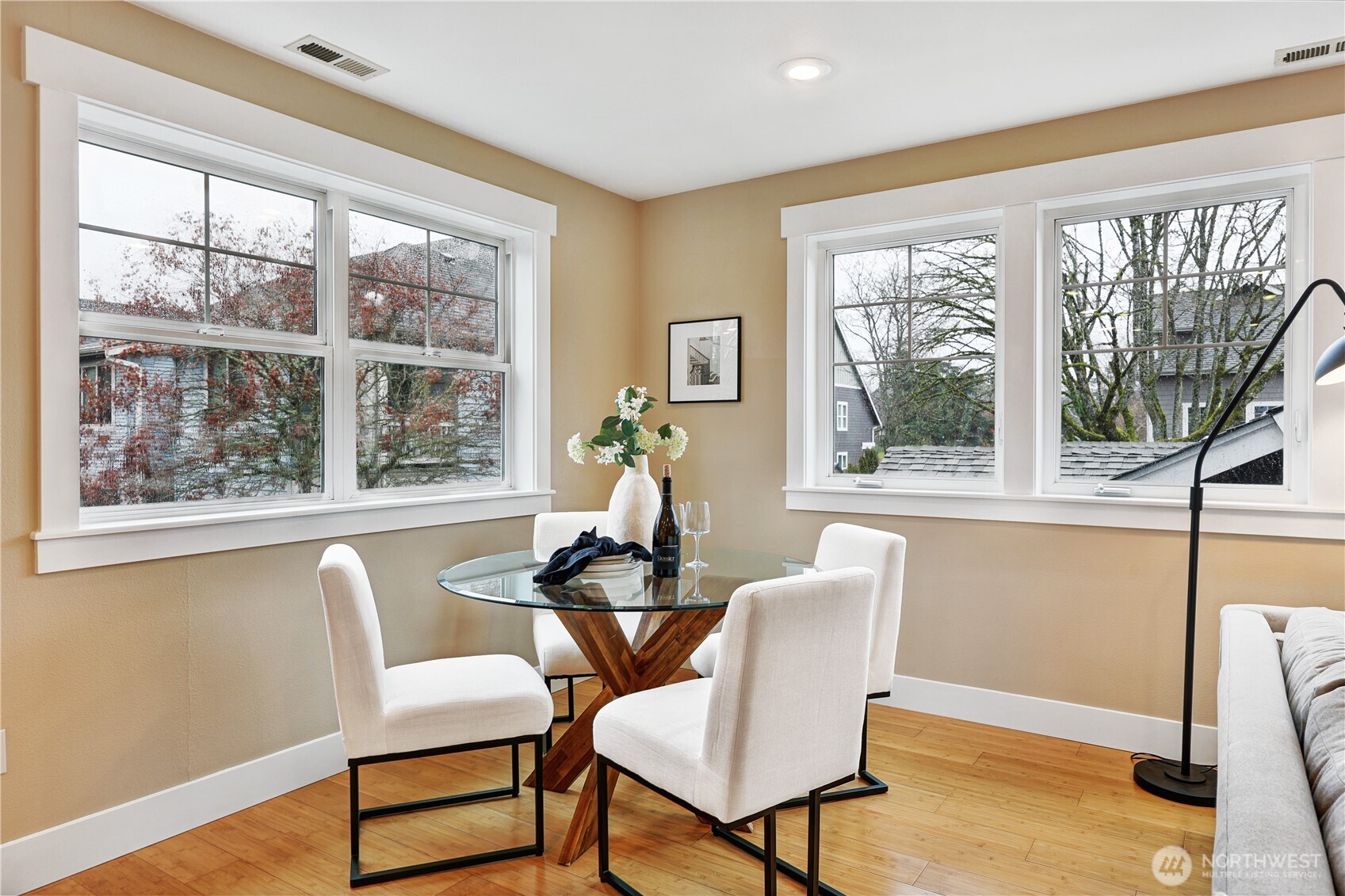 6309 30th Avenue Southwest Seattle, WA 98126 - Photo 12 of 22