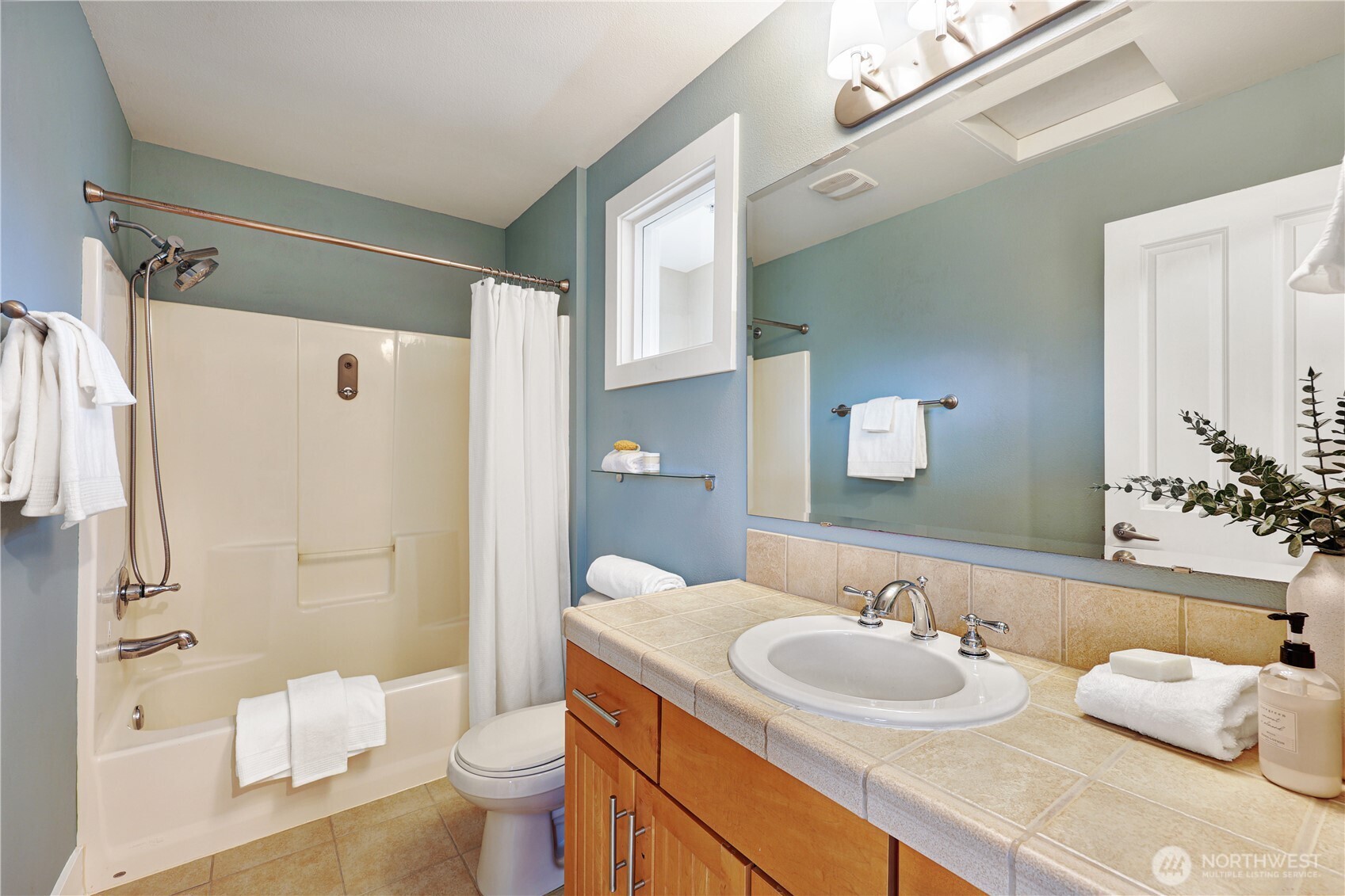 6309 30th Avenue Southwest Seattle, WA 98126 - Photo 20 of 22