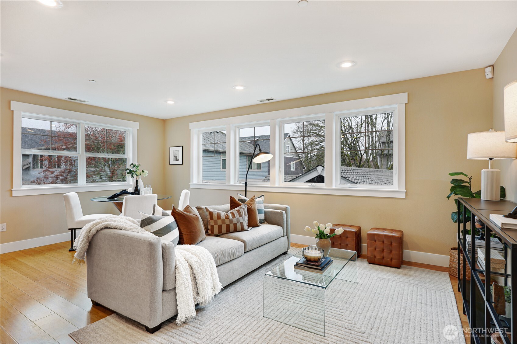 6309 30th Avenue Southwest Seattle, WA 98126 - Photo 10 of 22