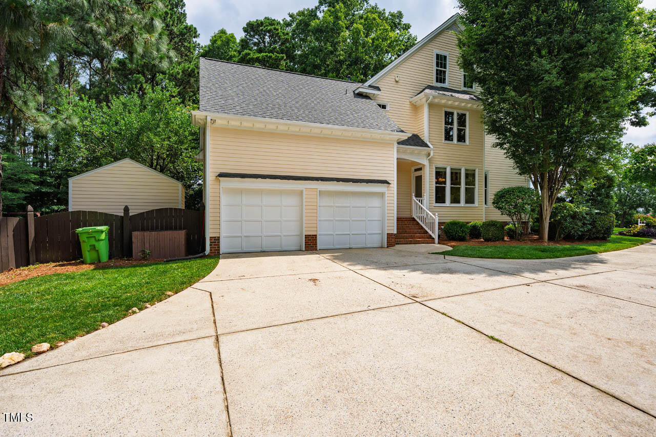 5205 Coffee Tree Drive Raleigh, NC 27613 - Photo 45 of 51 2505CoffeeTreeLn-046