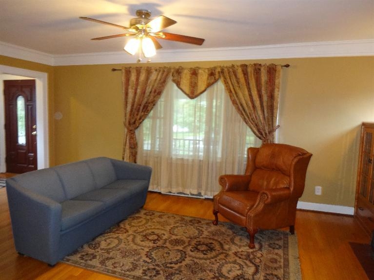 2235 Ridgewood Street Highland, IN 46322 - Photo 4 of 10 767x575
