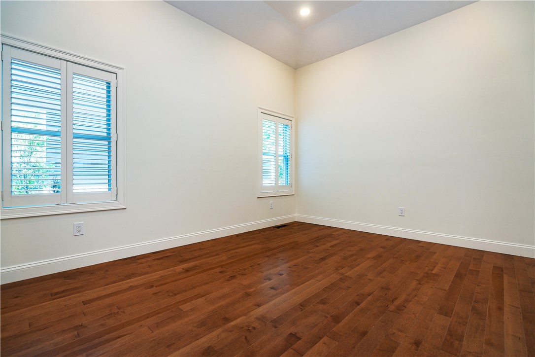 15 Hampton Road, Unit 20 Coventry, RI 02816 - Photo 10 of 50