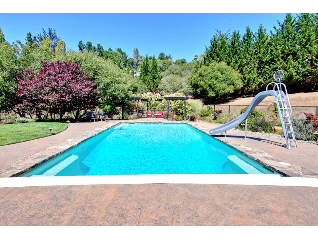 1020 Pleasant Valley Road Aptos, CA 95003 - Photo 20 of 25 a view of a backyard