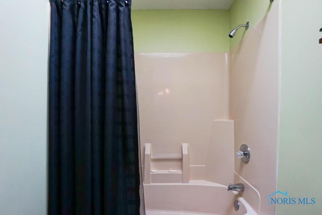 2210 Quail Lake Road, Unit 45 Findlay, OH 45840 - Photo 23 of 36 Gallery Image 23