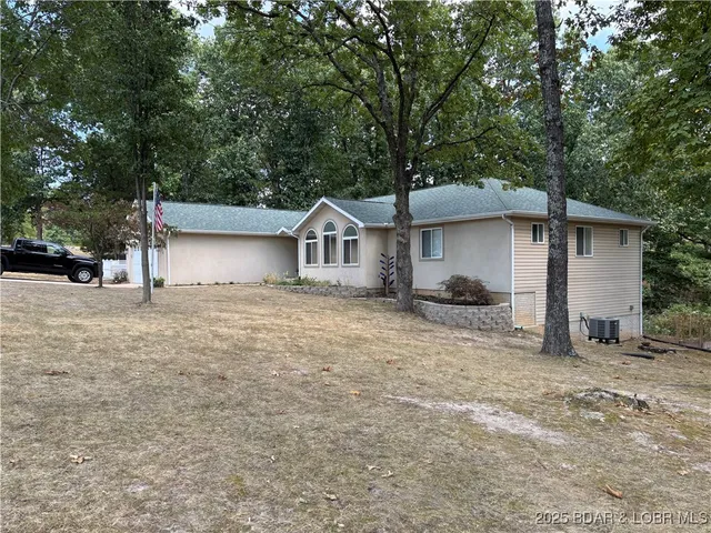 $397,500 | 368 Westwood Drive, Camdenton, MO 65020