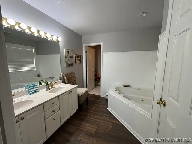 $397,500 | 368 Westwood Drive, Camdenton, MO 65020