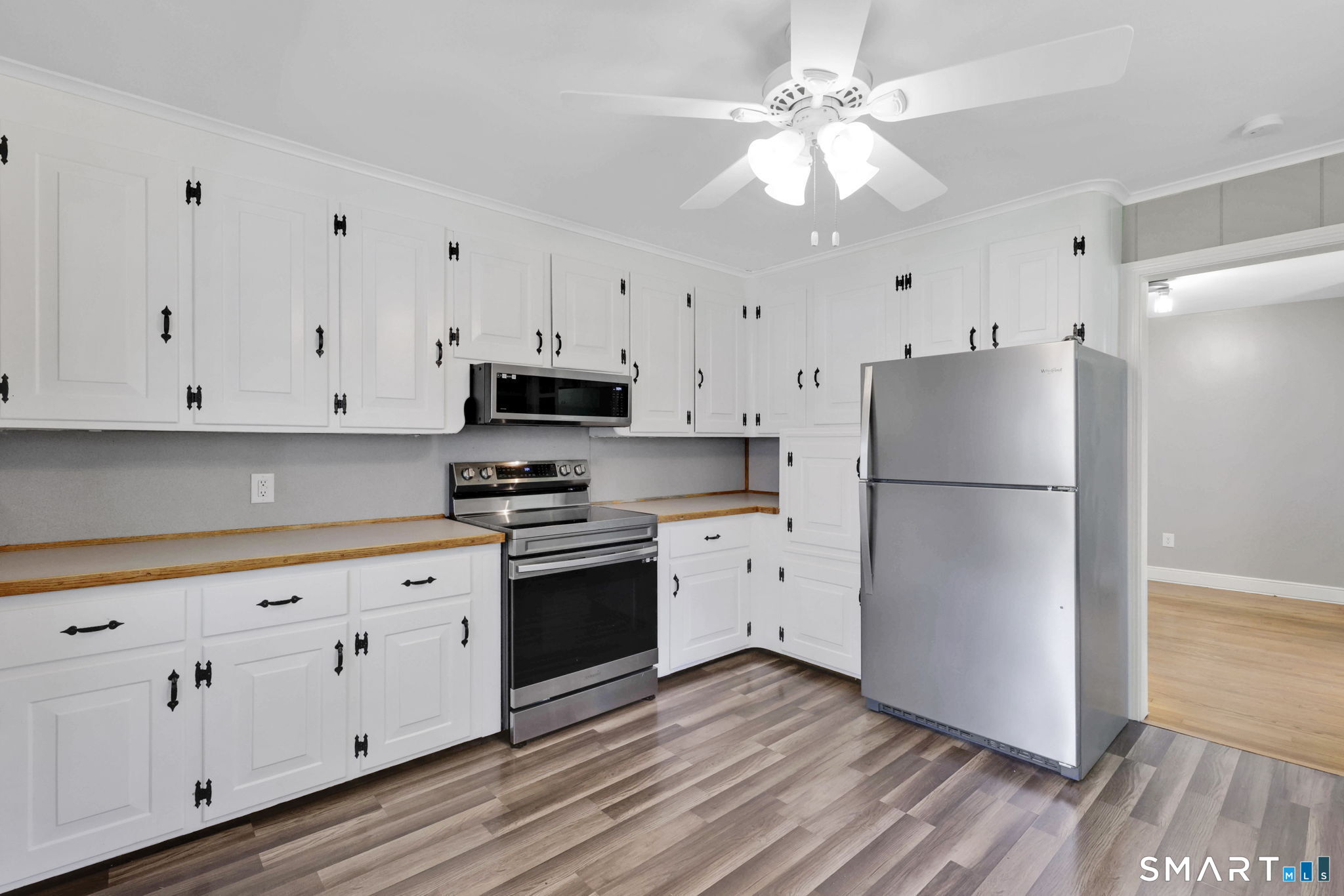 333 Troy Road South Windsor, CT 06074 - Photo 5 of 29