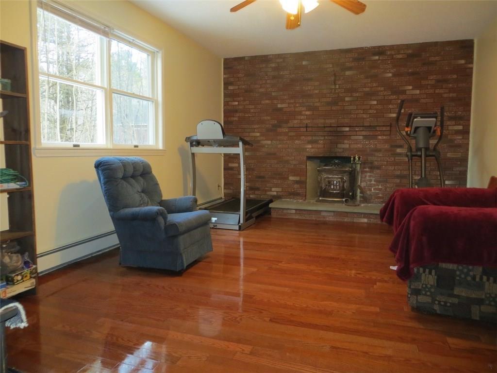 46 Cross Road South China, ME 04358 - Photo 22 of 24 Huge family room with terrific...