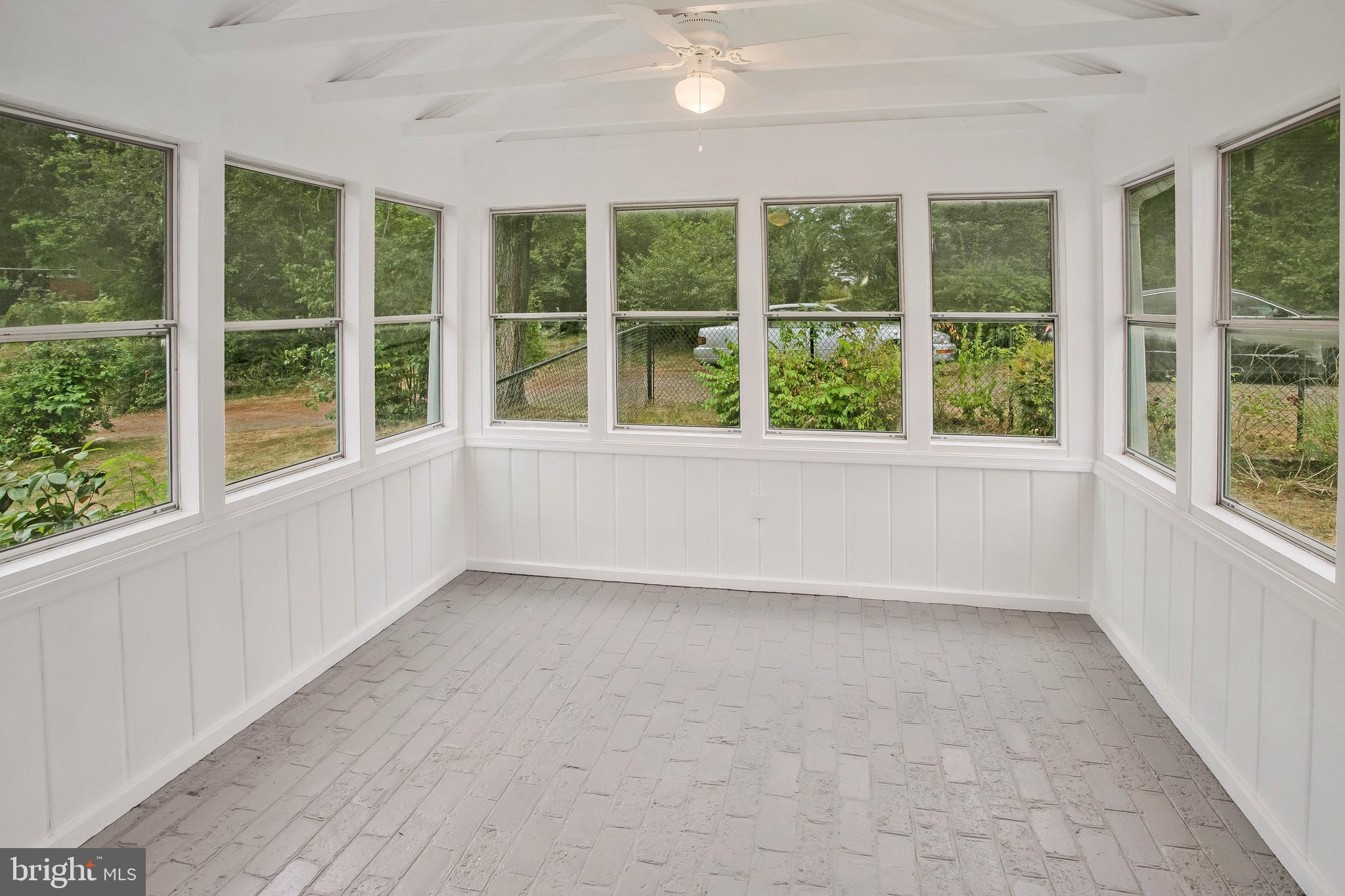 8320 Rolling Road Manassas, VA 20110 - Photo 19 of 30 Gallery Image 19