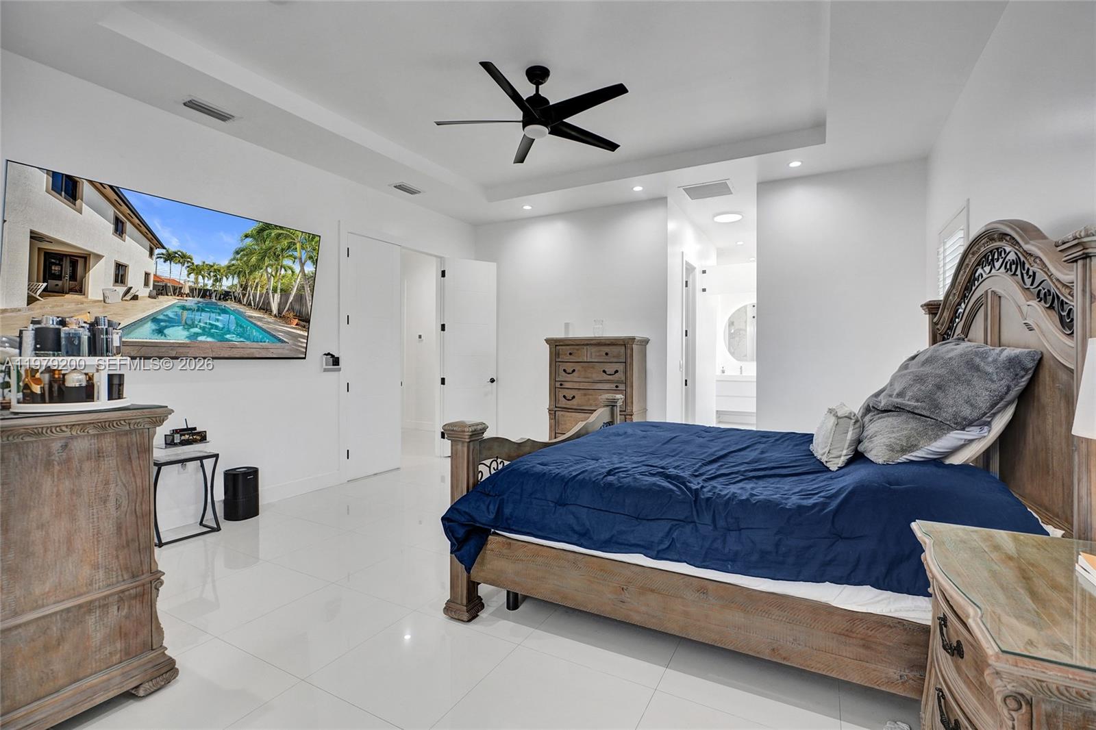 13676 Southwest 33rd Terrace Miami, FL 33175 - Photo 32 of 90