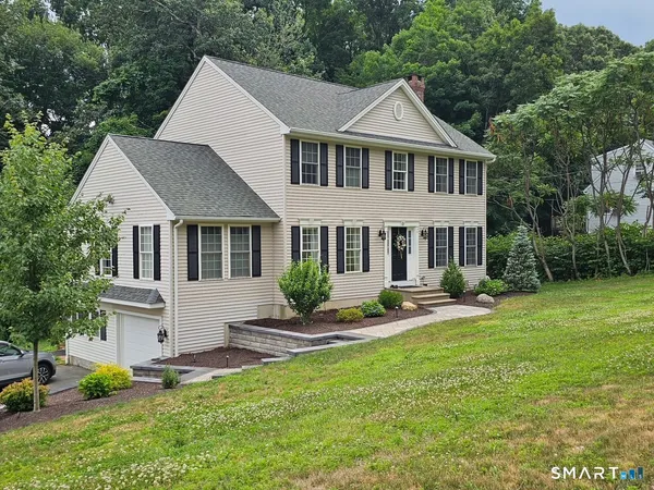 $650,000 | 33 Brentwood Drive, Wolcott, CT 06716