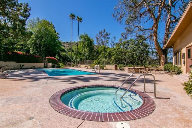 1935 Alpha Road, Unit 328 Glendale, CA 91208 - Photo 18 of 27