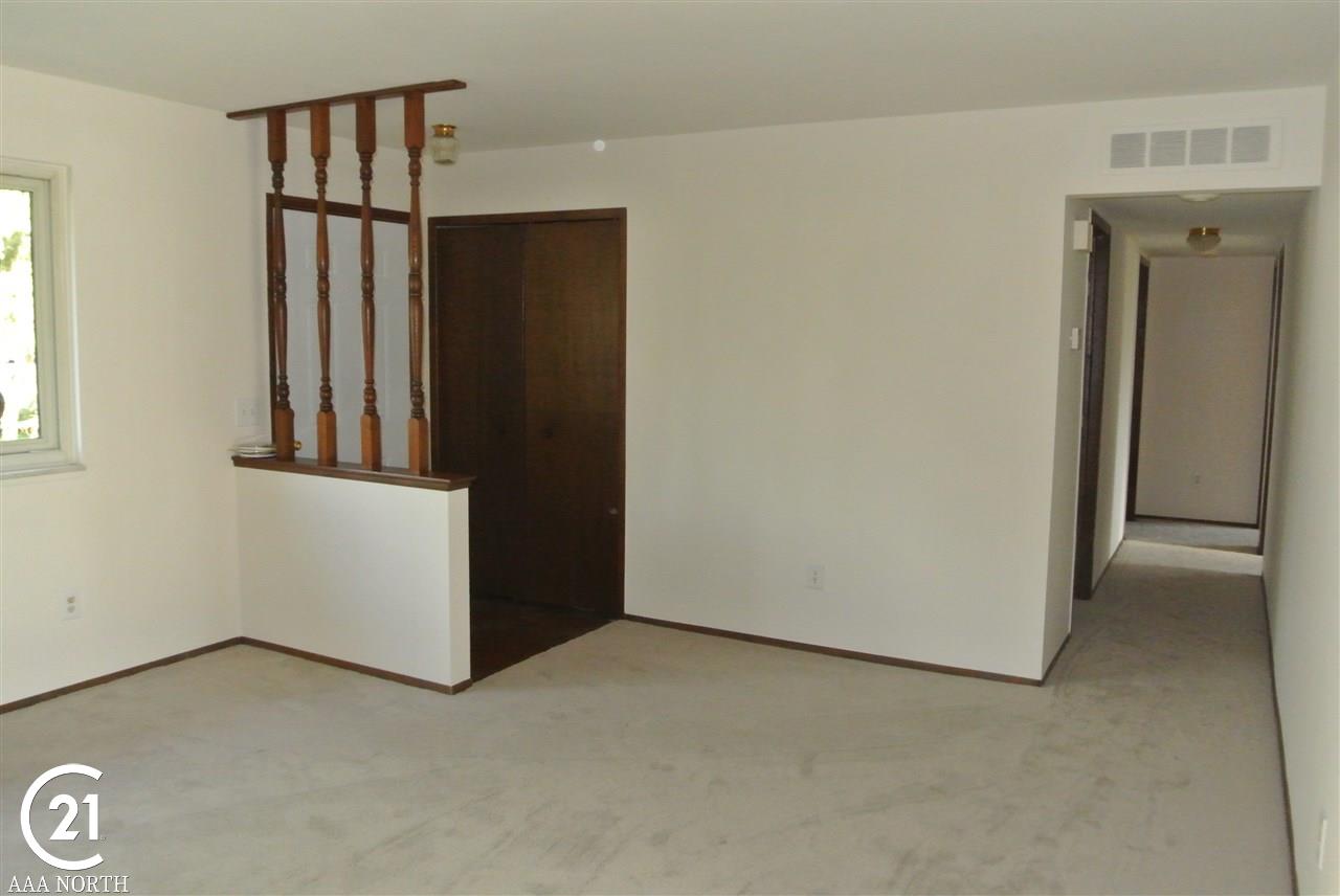 2410 Melvin Avenue Rochester Hills, MI 48307 - Photo 8 of 25