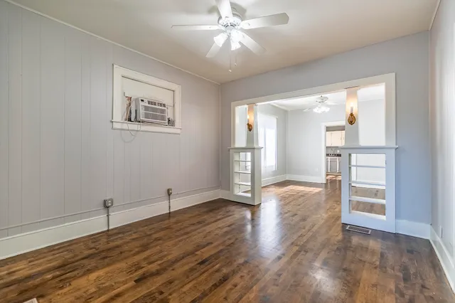 $164,999 | 2510 White Oak Avenue, Whiting, IN 46394