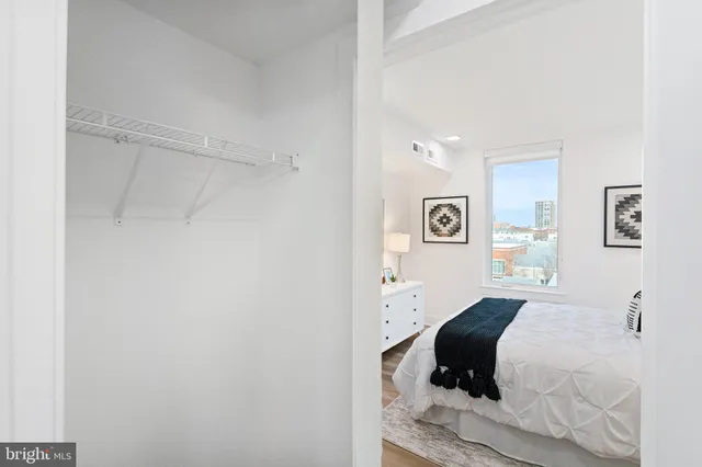 $499,990 | 701 North Henry Street, Unit 212, Alexandria, VA 22314