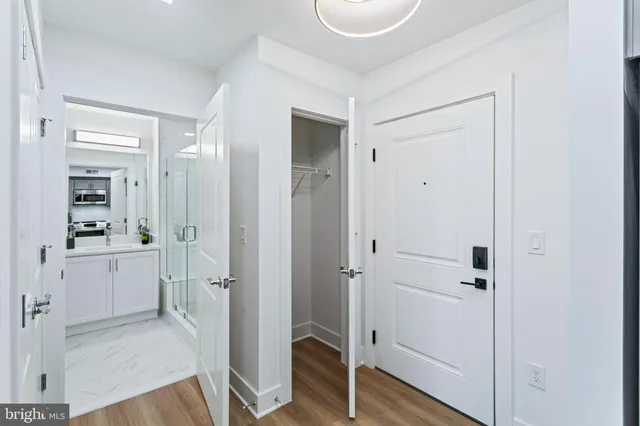 $499,990 | 701 North Henry Street, Unit 212, Alexandria, VA 22314