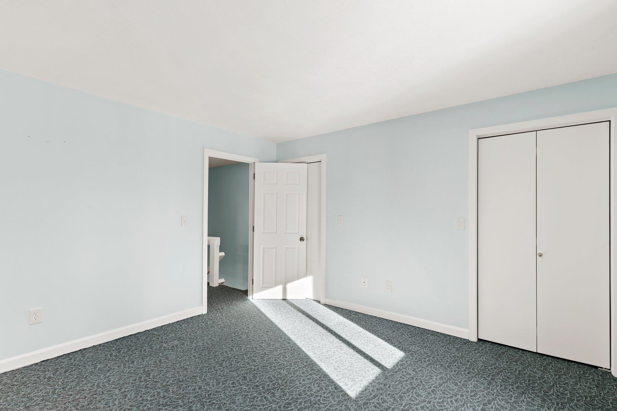 66 Thornhill Road, Unit 66 Stratham, NH 03885 - Photo 15 of 40