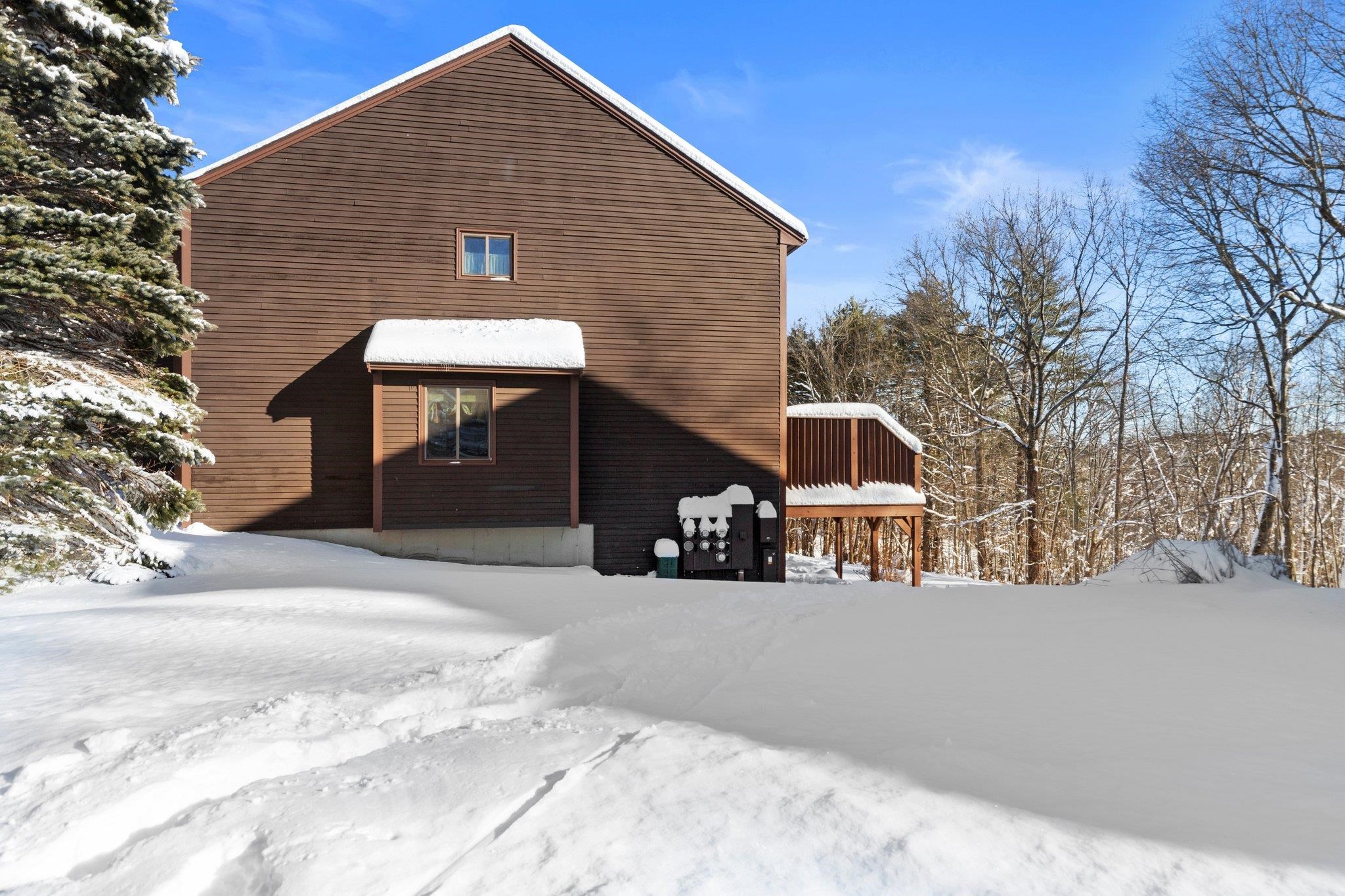 66 Thornhill Road, Unit 66 Stratham, NH 03885 - Photo 27 of 40