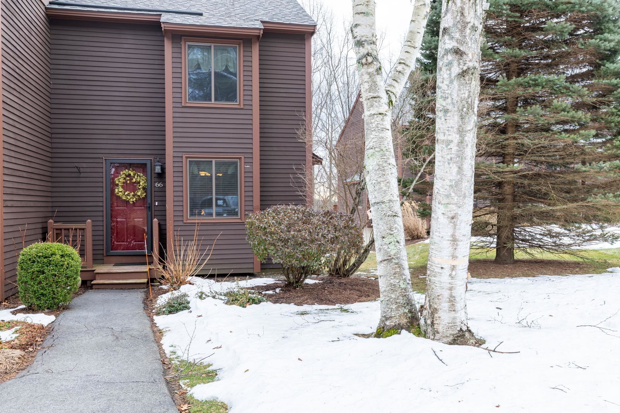 66 Thornhill Road, Unit 66 Stratham, NH 03885 - Photo 32 of 40