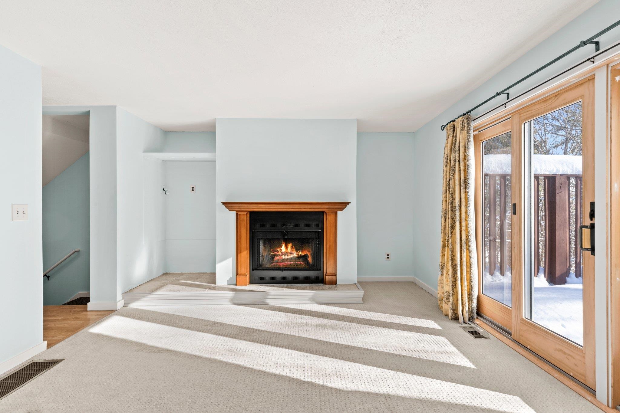 66 Thornhill Road, Unit 66 Stratham, NH 03885 - Photo 7 of 40