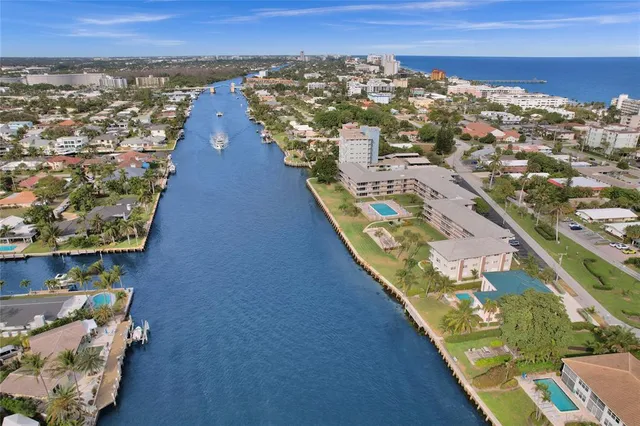 $399,999 | 745 Southeast 19th Avenue, Unit 134, Deerfield Beach, FL 33441