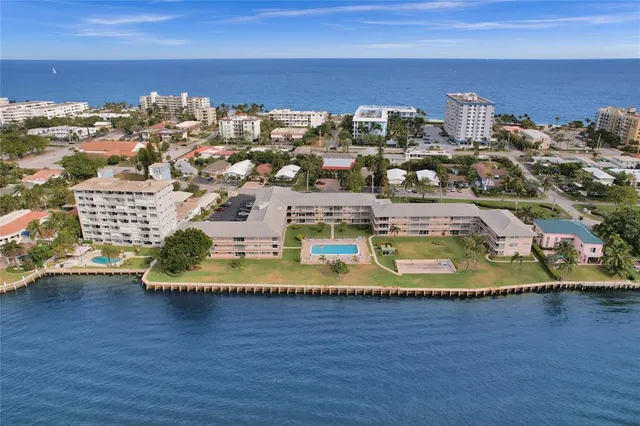 $399,999 | 745 Southeast 19th Avenue, Unit 134, Deerfield Beach, FL 33441